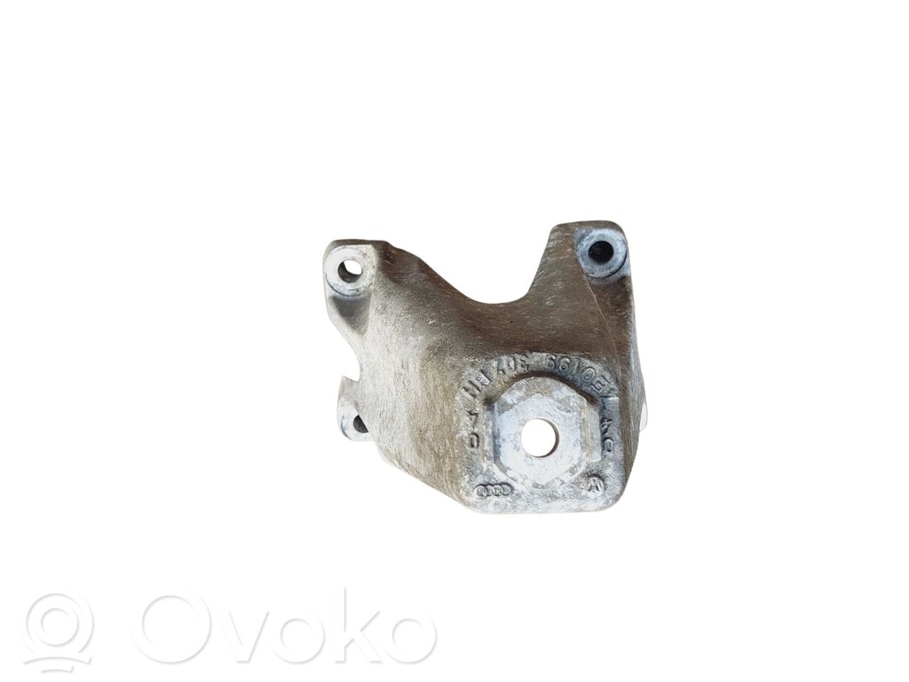 Audi A8 S8 D3 4E Engine mounting bracket 