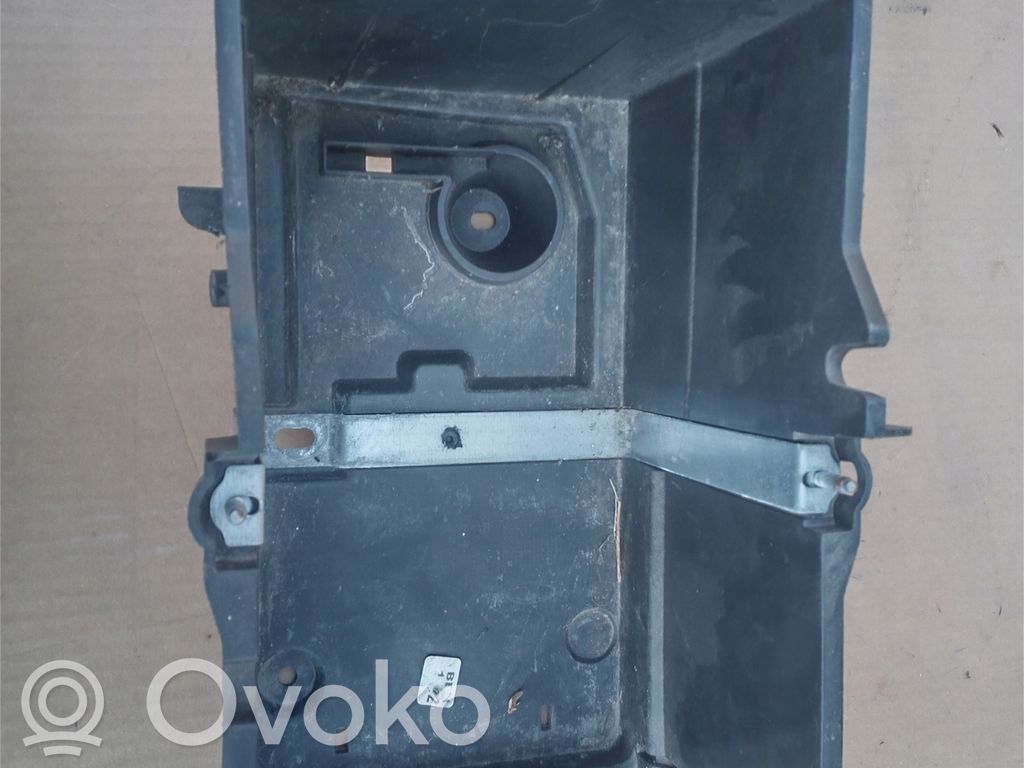 Akumuliatoriaus dėžė   AM5110723AB