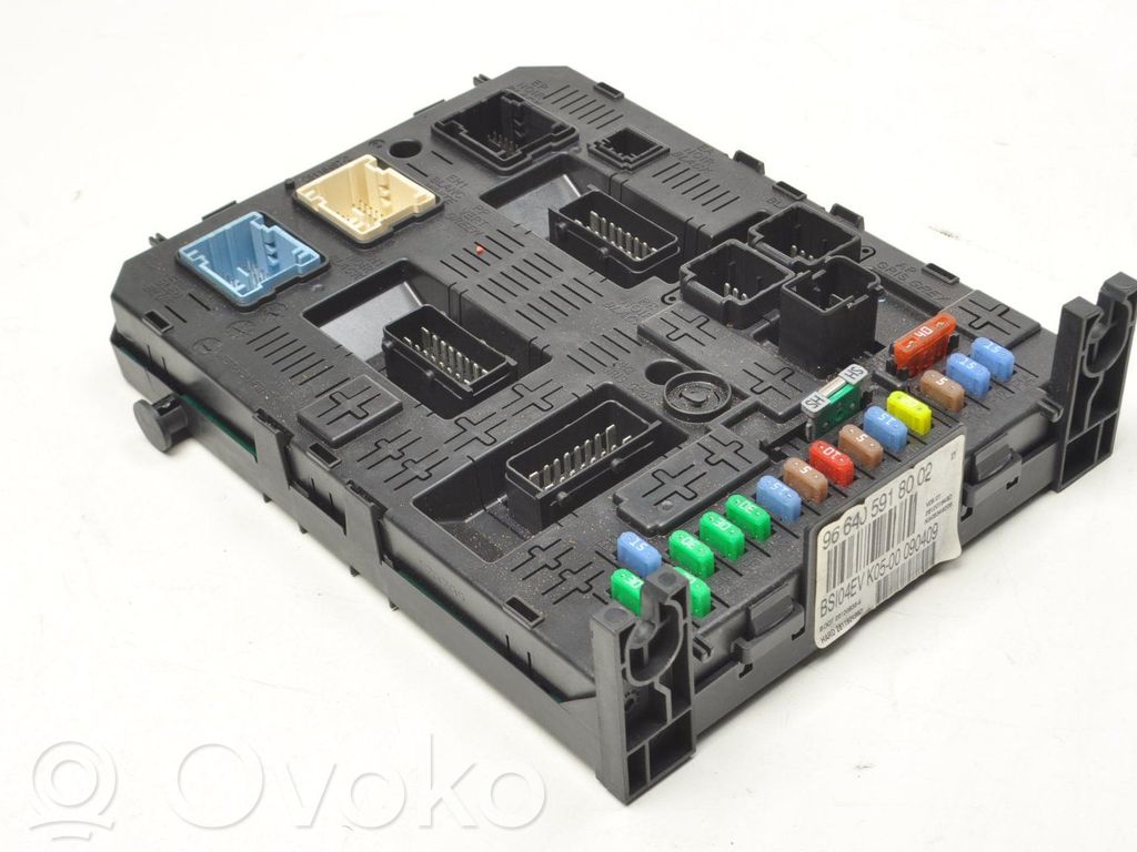 Peugeot 308 Drošinātāju kaste (komplekts) 