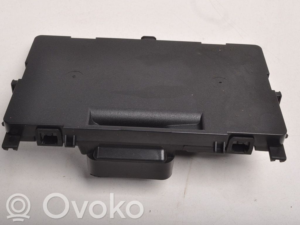 Mini F65 Battery charger (optional) 