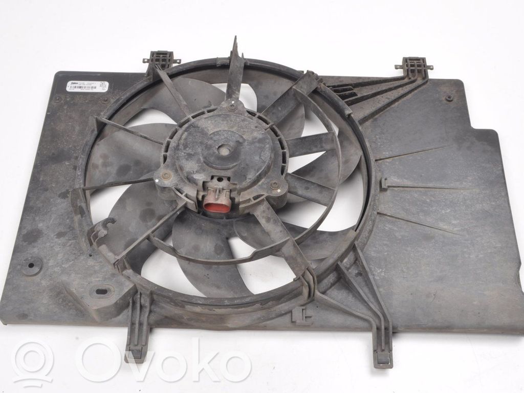 Ford Fiesta Elektryczny wentylator chłodnicy 