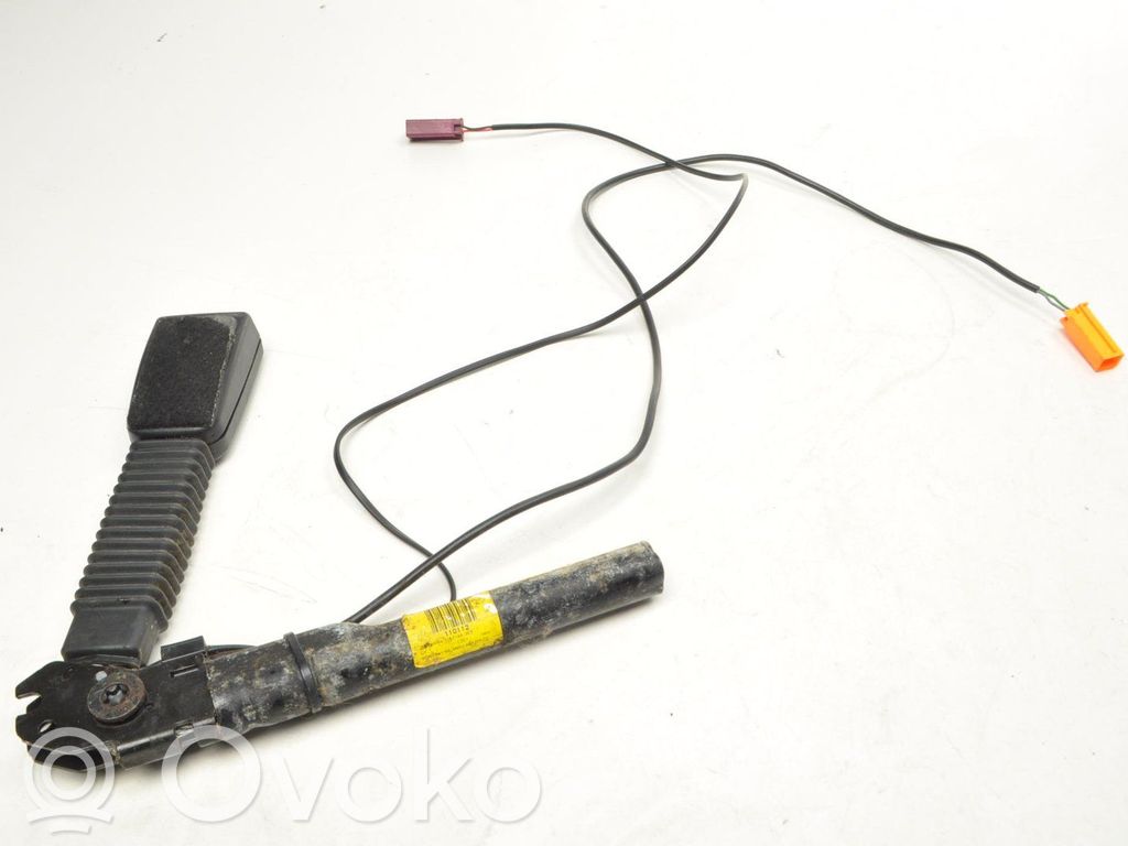 Ford Focus Front seatbelt 