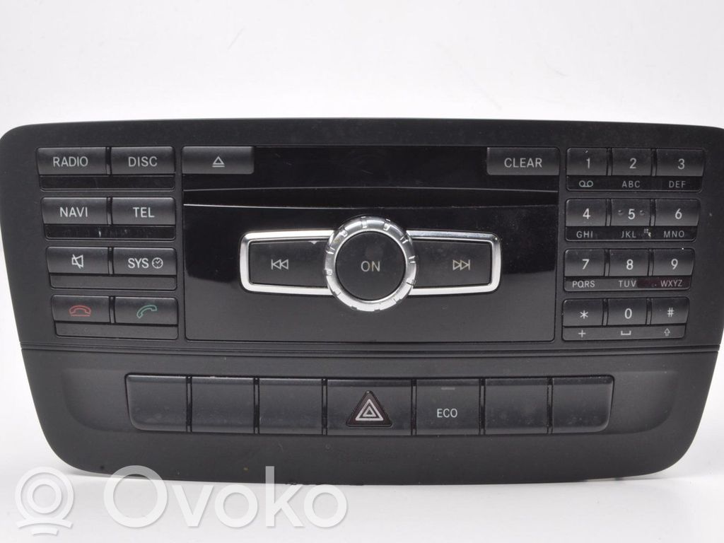 Mercedes-Benz A W176 Panel / Radioodtwarzacz CD/DVD/GPS 