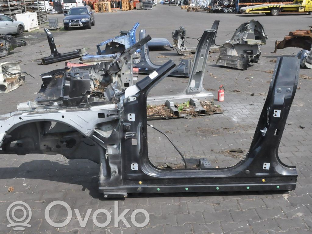 Front quarter panel