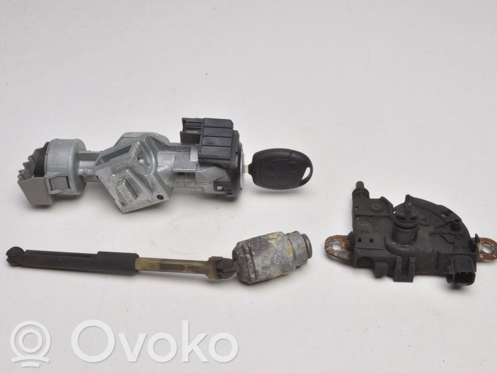 Ford Focus Troselis variklio dangčio spynos 