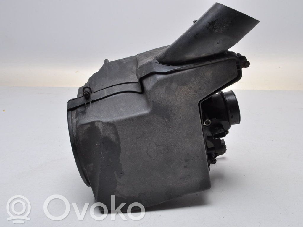 Ford Focus Air filter box 