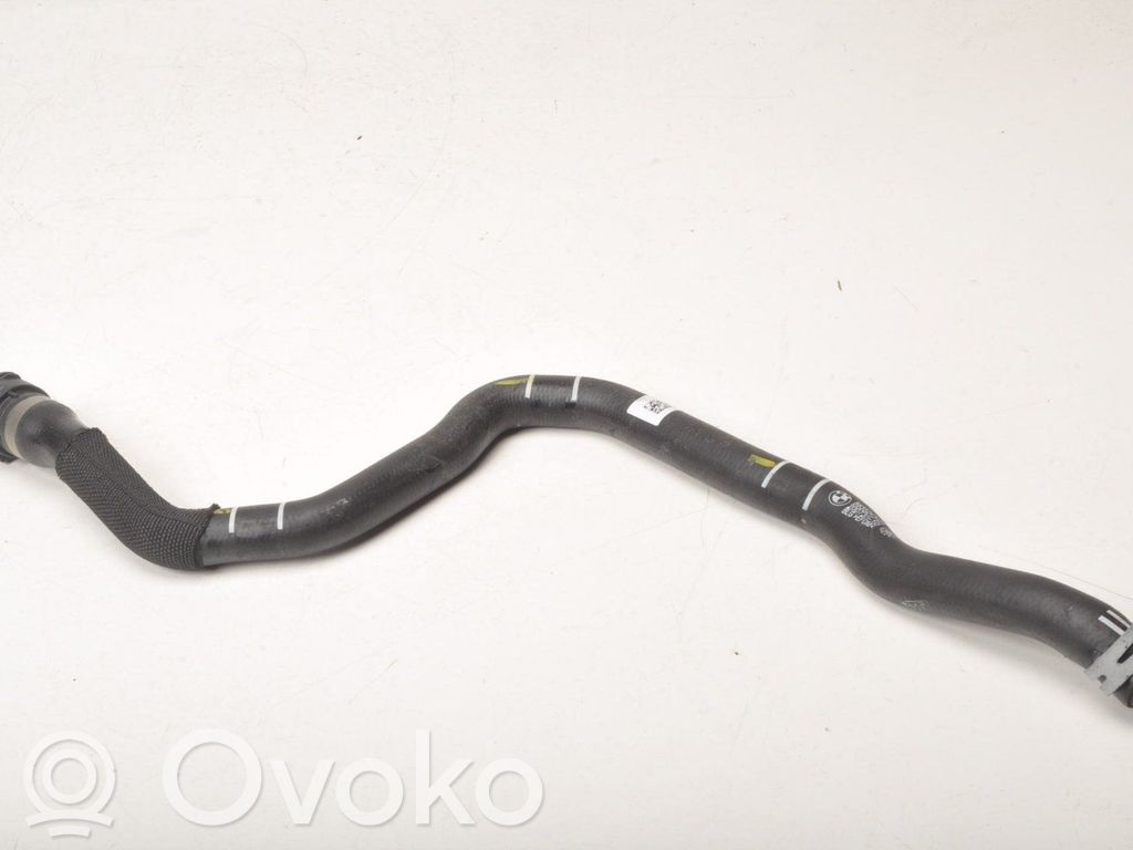 BMW i4 Air intake hose/pipe 