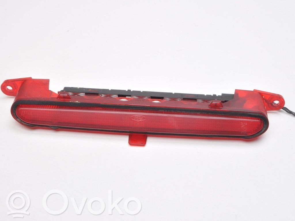 Ford Focus Third/center stoplight 