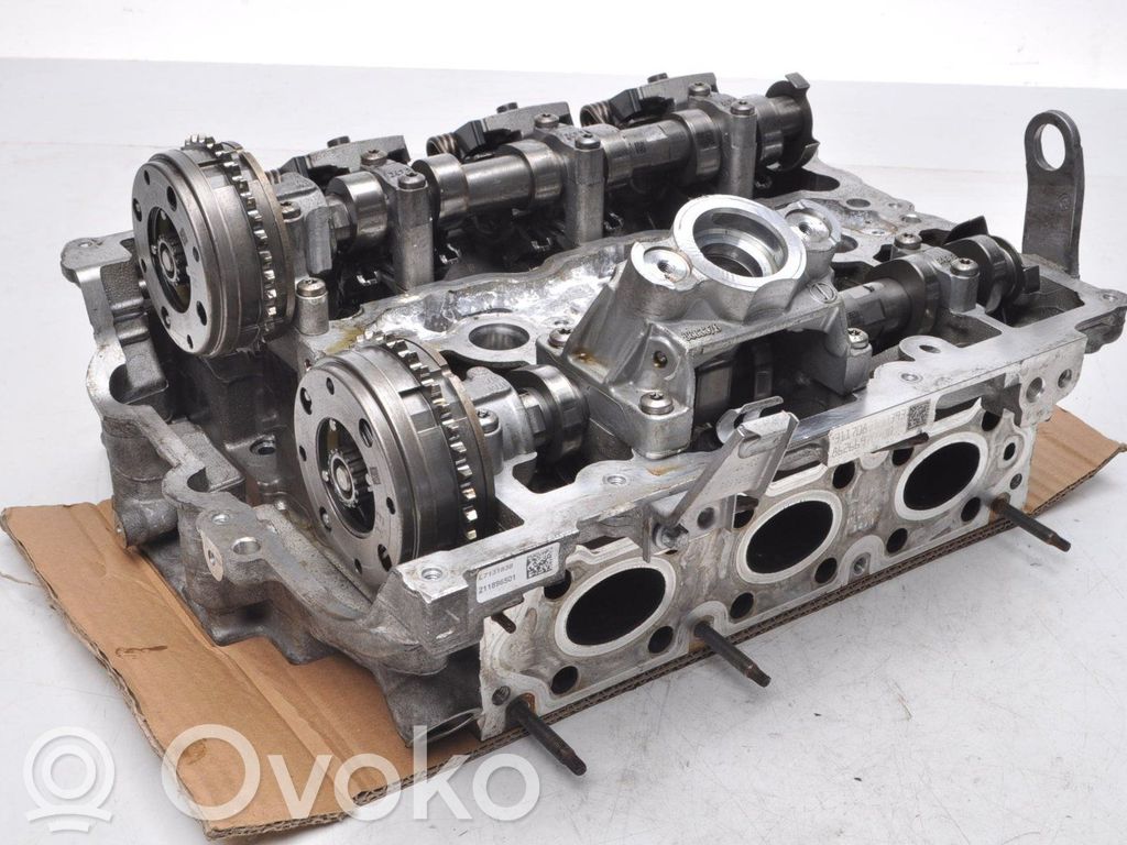 Mini Cooper Countryman F60 Engine head 