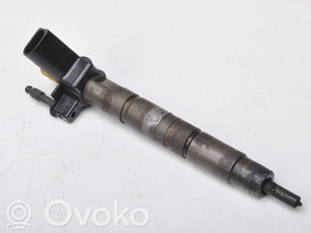 Fuel injector   7805428,0445116024