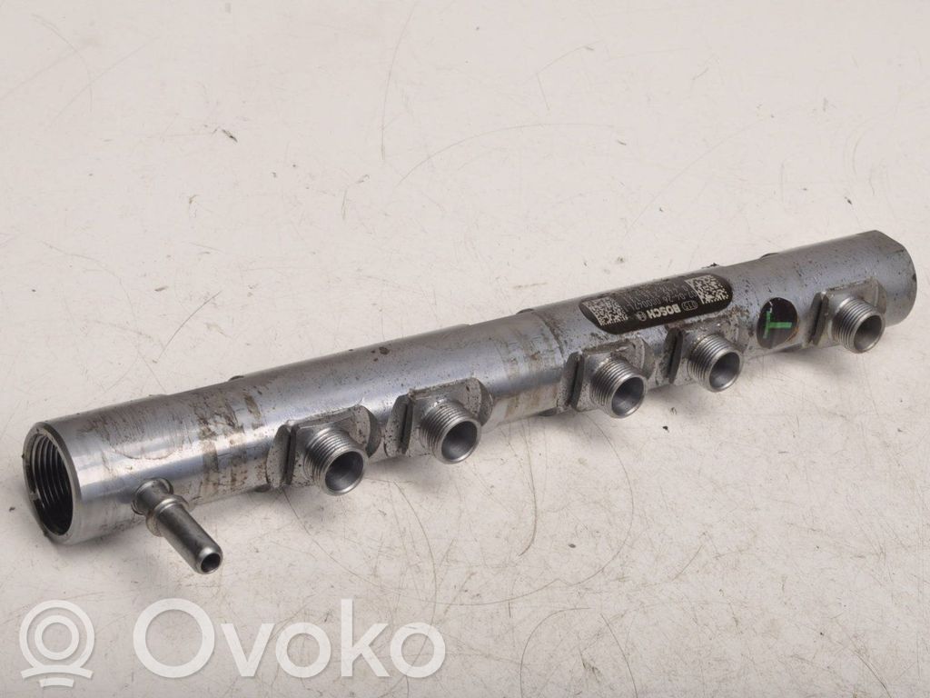 BMW 1 E81 E87 Fuel main line pipe 