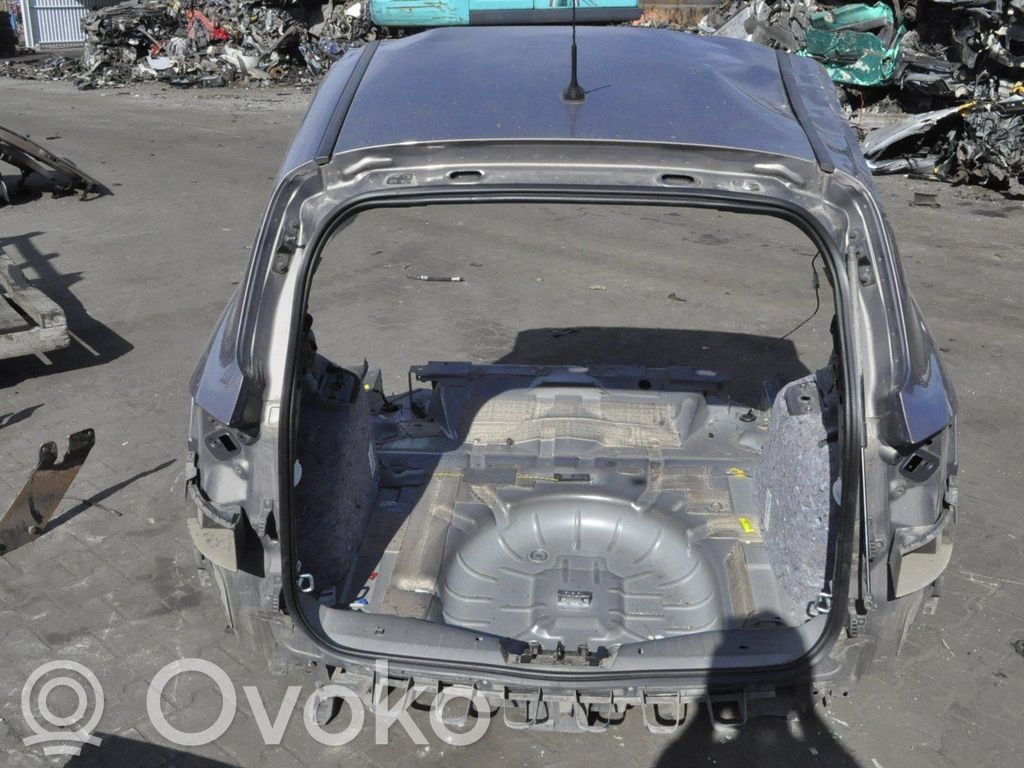 Panel lateral trasero
