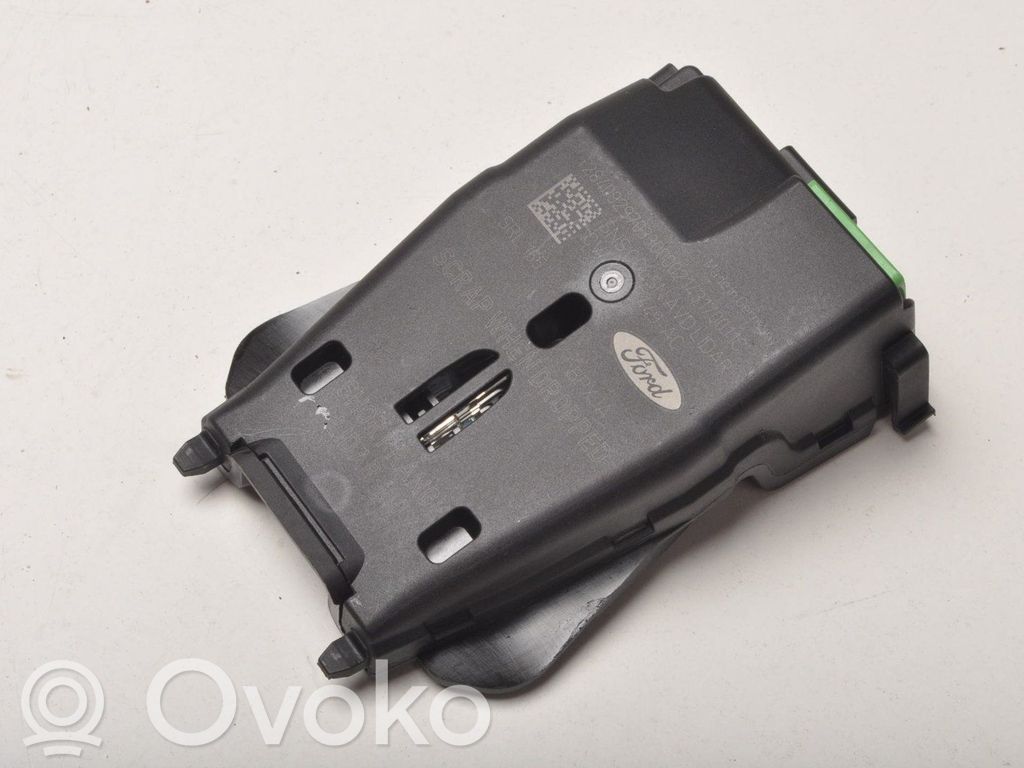 Ford C-MAX II Vaizdo kamera priekiniame bamperyje 