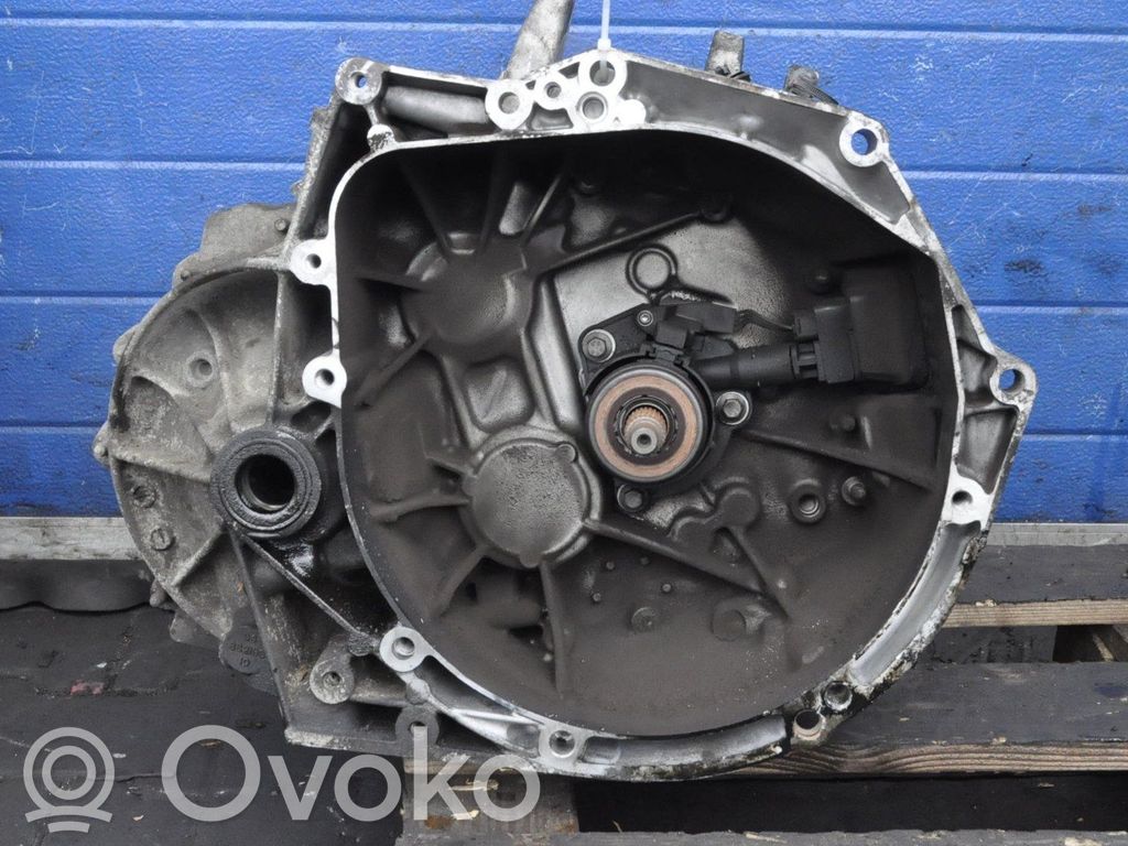 Peugeot 508 Manual 7 speed gearbox 
