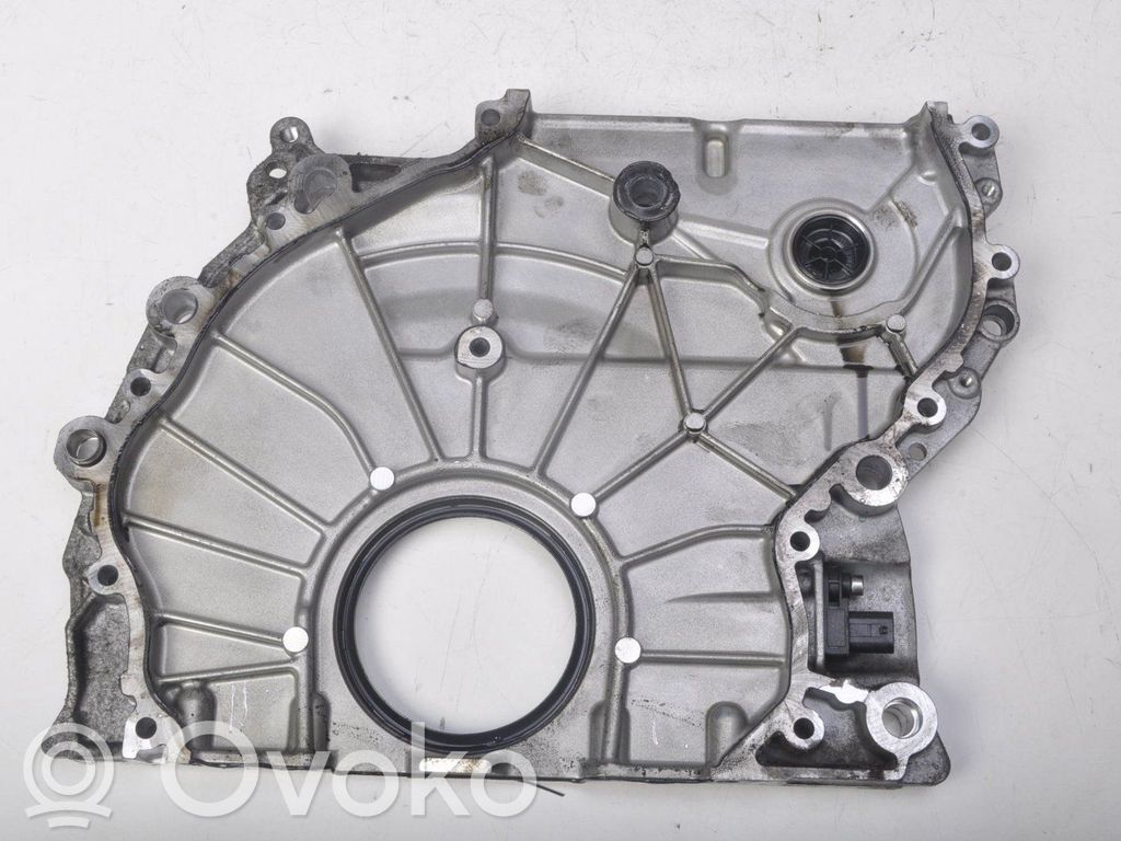 BMW 2 F46 Alte piese compartiment motor 