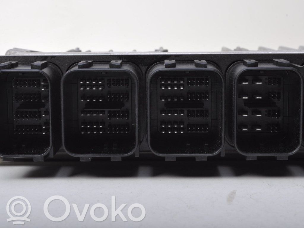 BMW 1 F40 Engine control unit/module ECU 