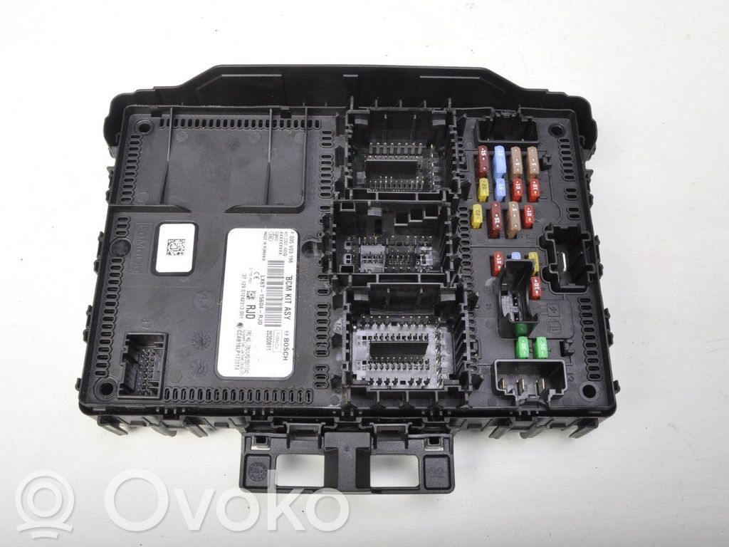 Ford Focus Sicherungskasten komplett 