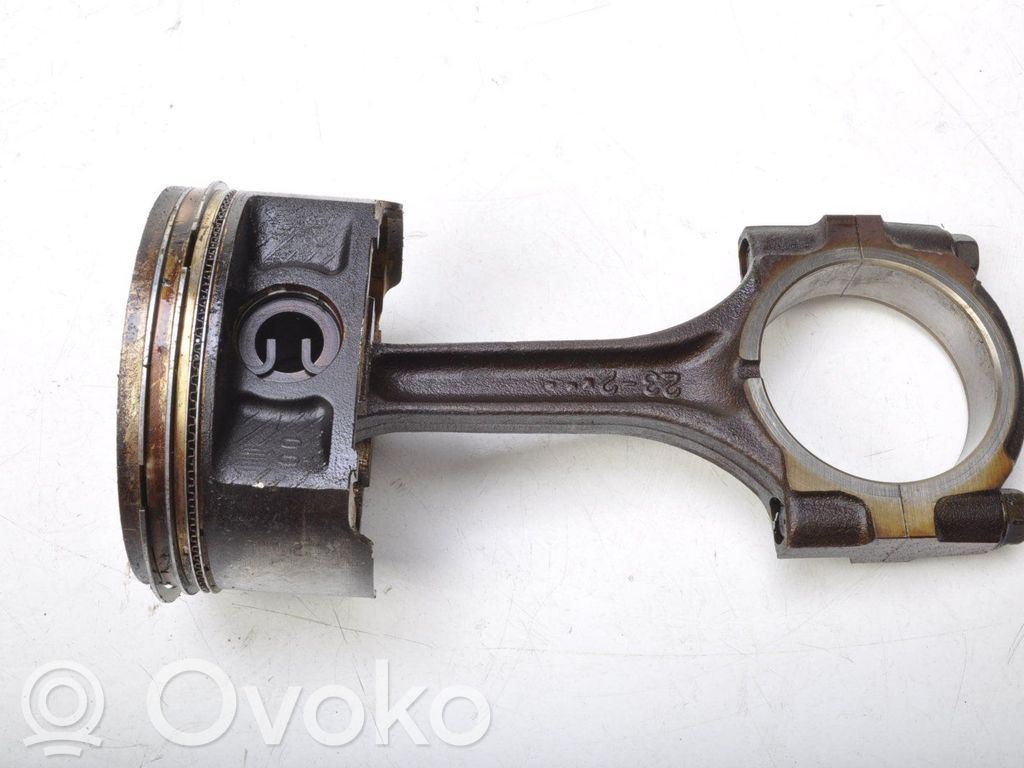 Piston