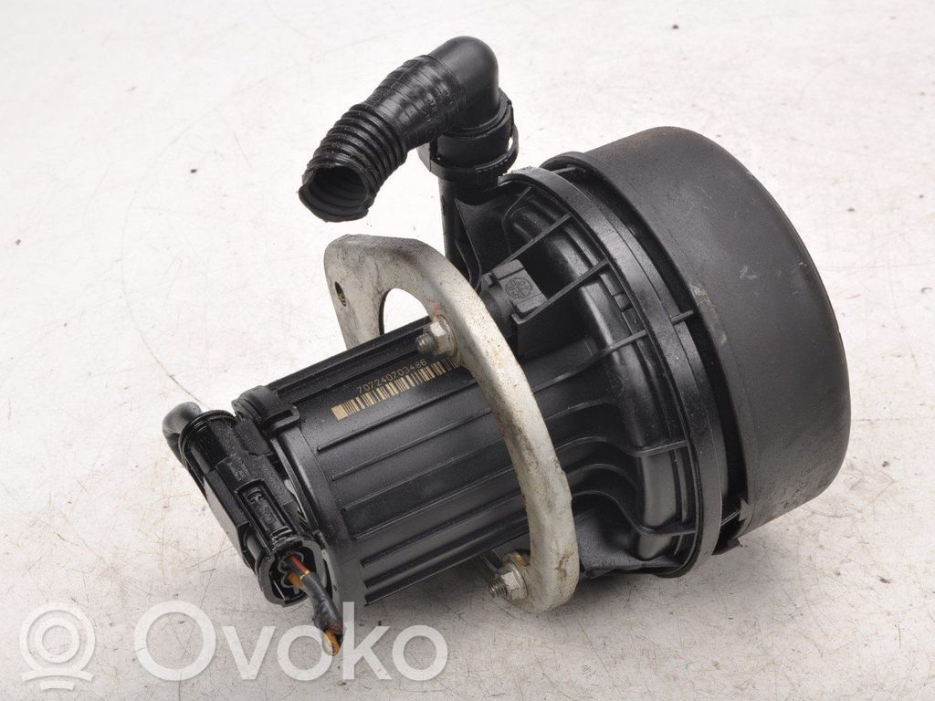 BMW Z4 E85 E86 Antrinis oro siurblys 