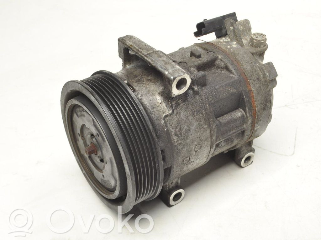 Citroen C4 II Air conditioning (A/C) compressor (pump) 