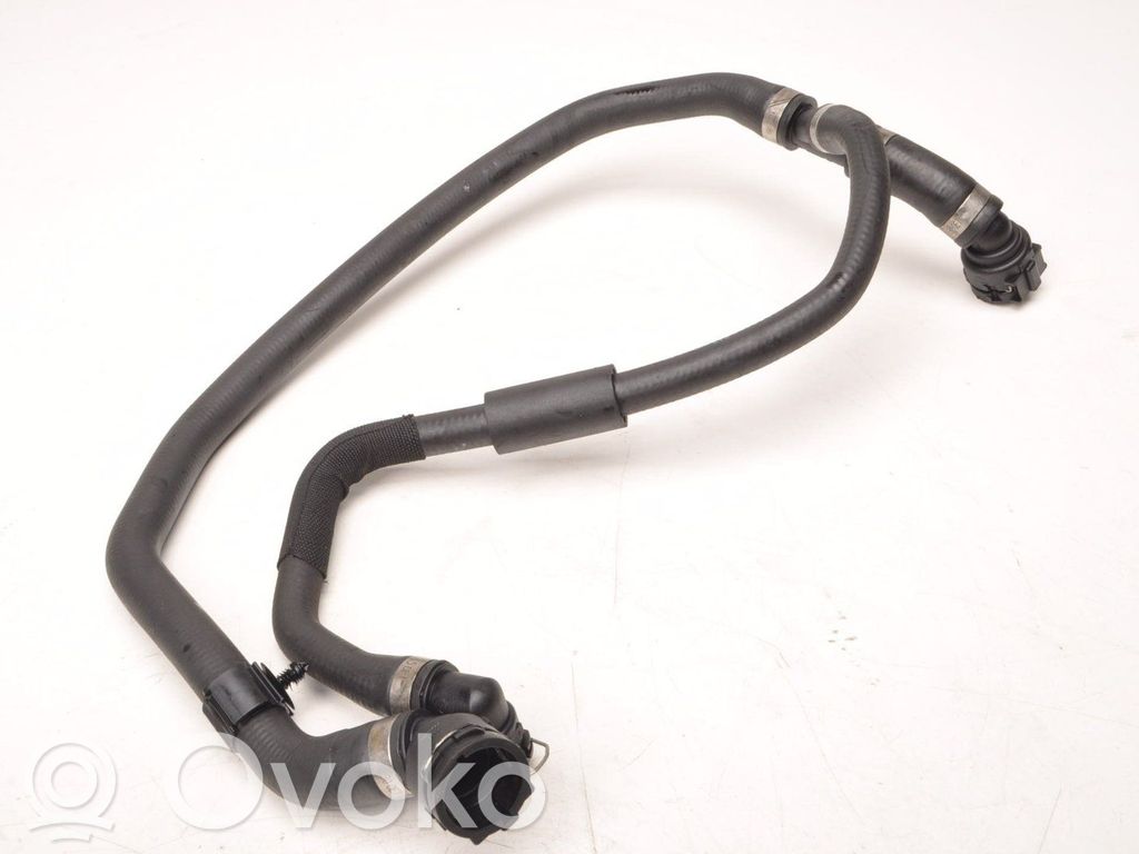 BMW M4 F82 F83 Tubo flessibile del liquido di raffreddamento del motore 