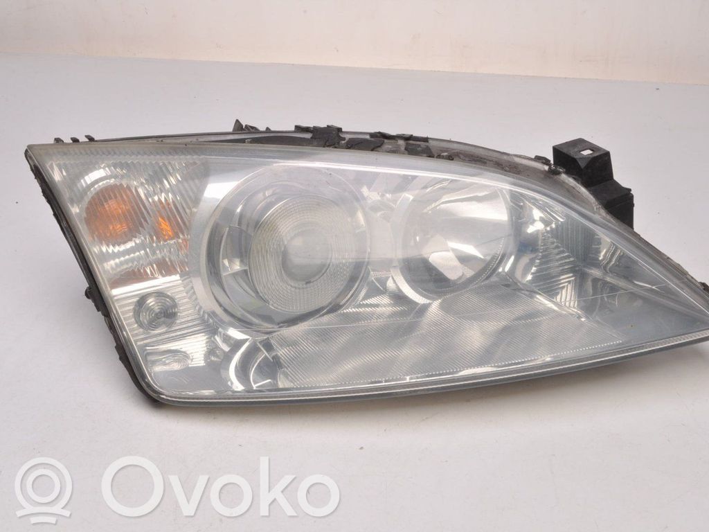 Ford Mondeo Mk III Phare frontale 