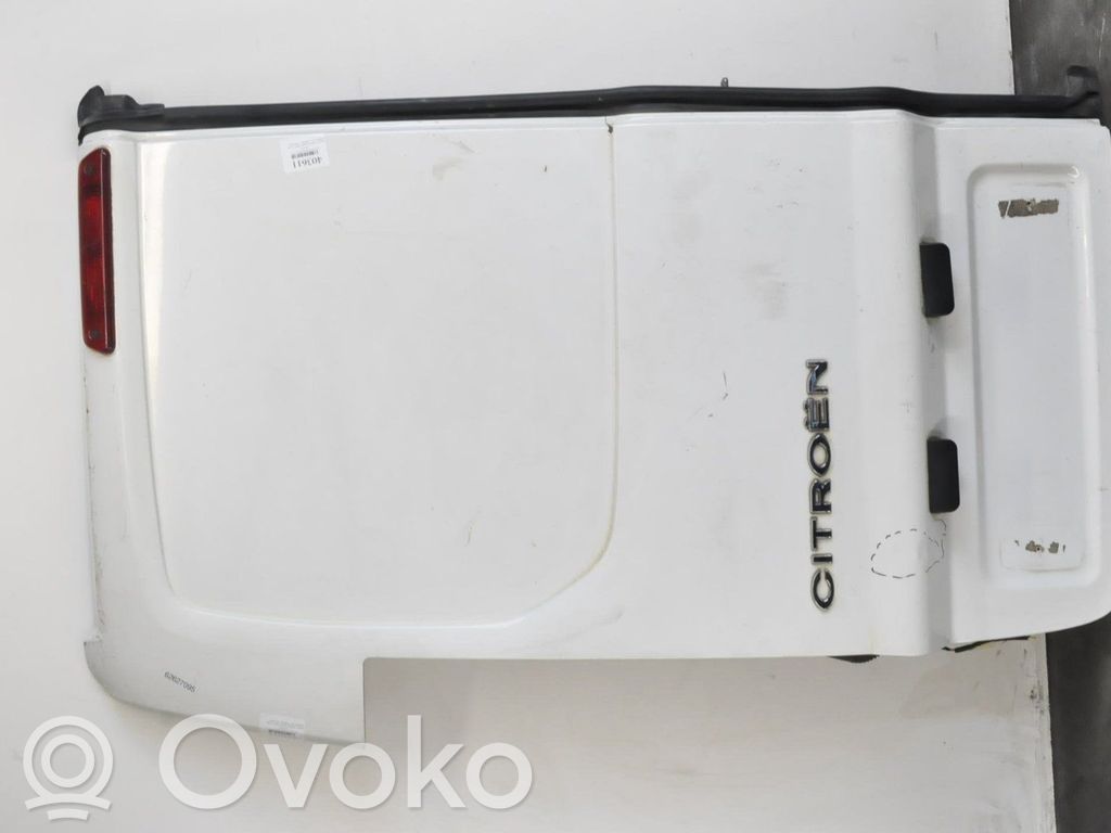 Tailgate/trunk/boot lid