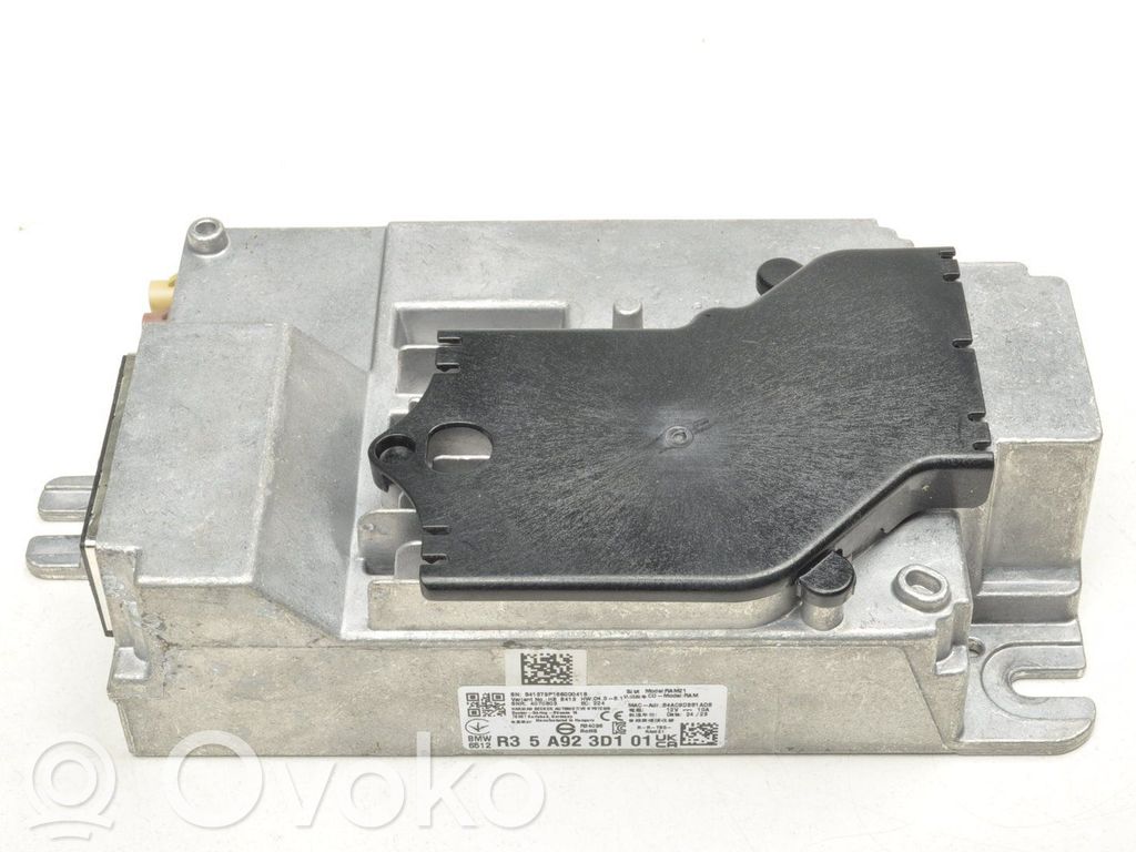 BMW i4 Sound amplifier 