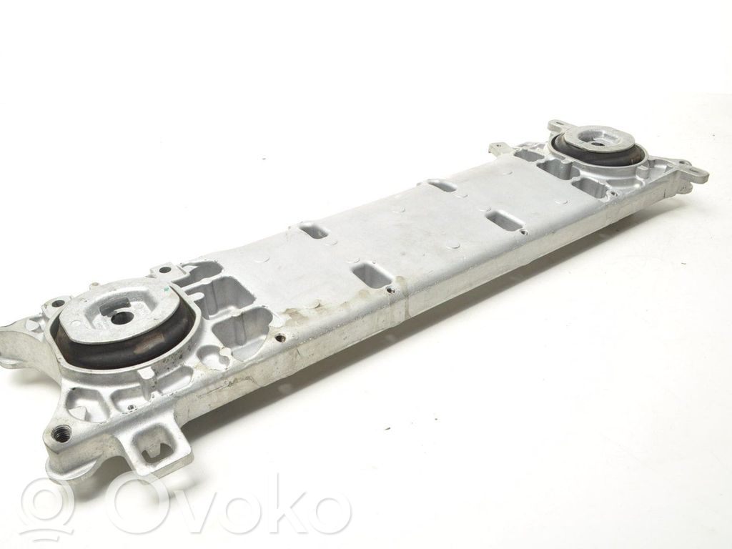 Engine mounting bracket   9840719280