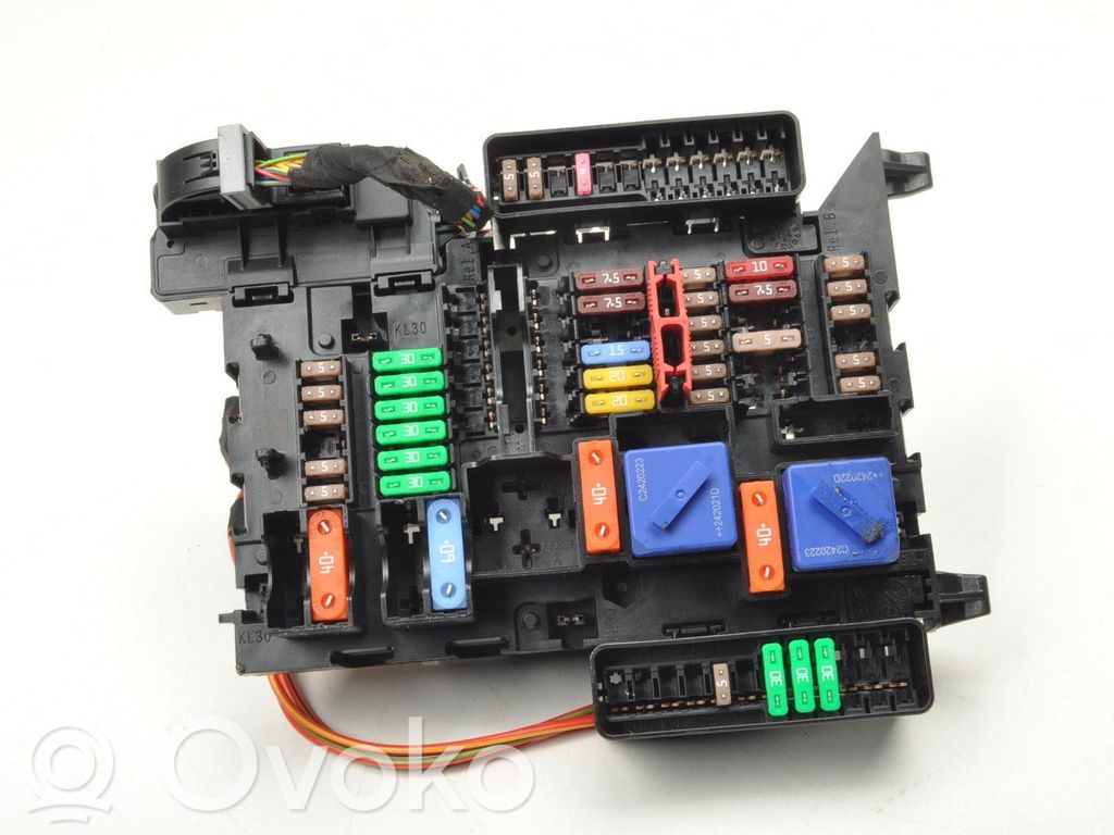 BMW 2 F44 Fuse box set 