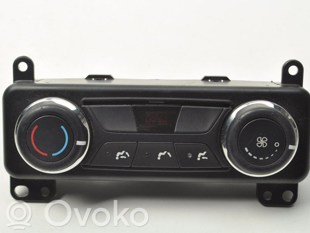 Ford Explorer V Climate control unit 
