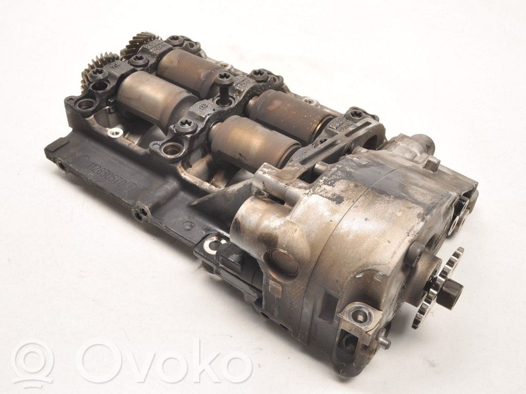 BMW 3 E90 E91 Oil pump balance shaft 