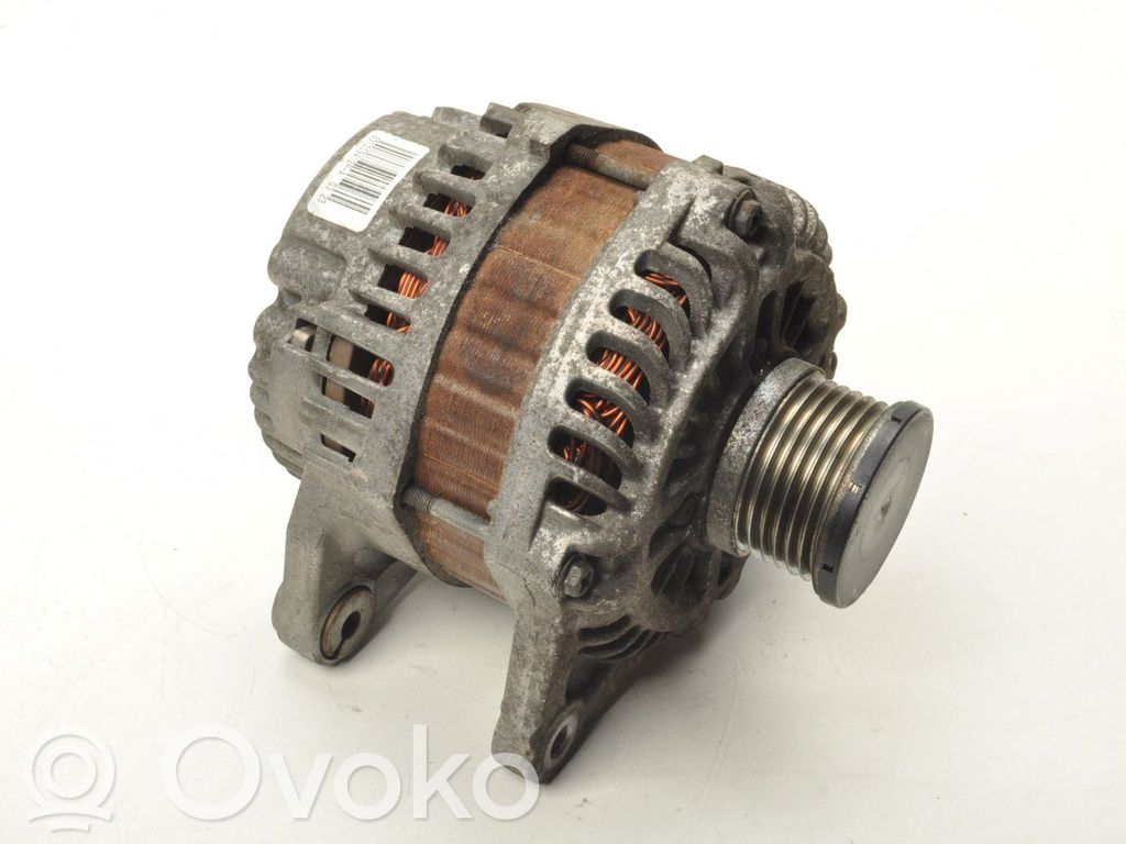 Renault Clio IV Ģenerators 