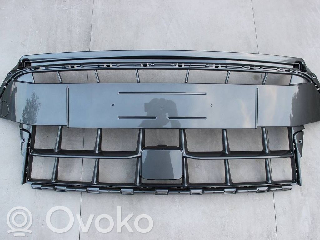 Cupra Leon Front bumper lower grill 