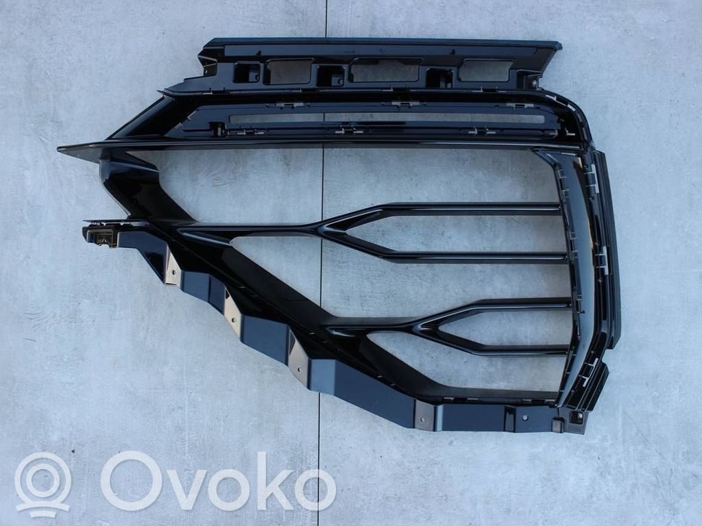 Front bumper lower grill   4ML807681D