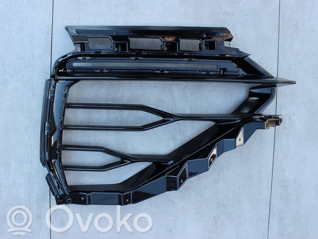 Lamborghini Urus Front bumper lower grill 