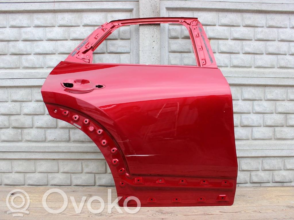 Mazda CX-30 Galinės durys 