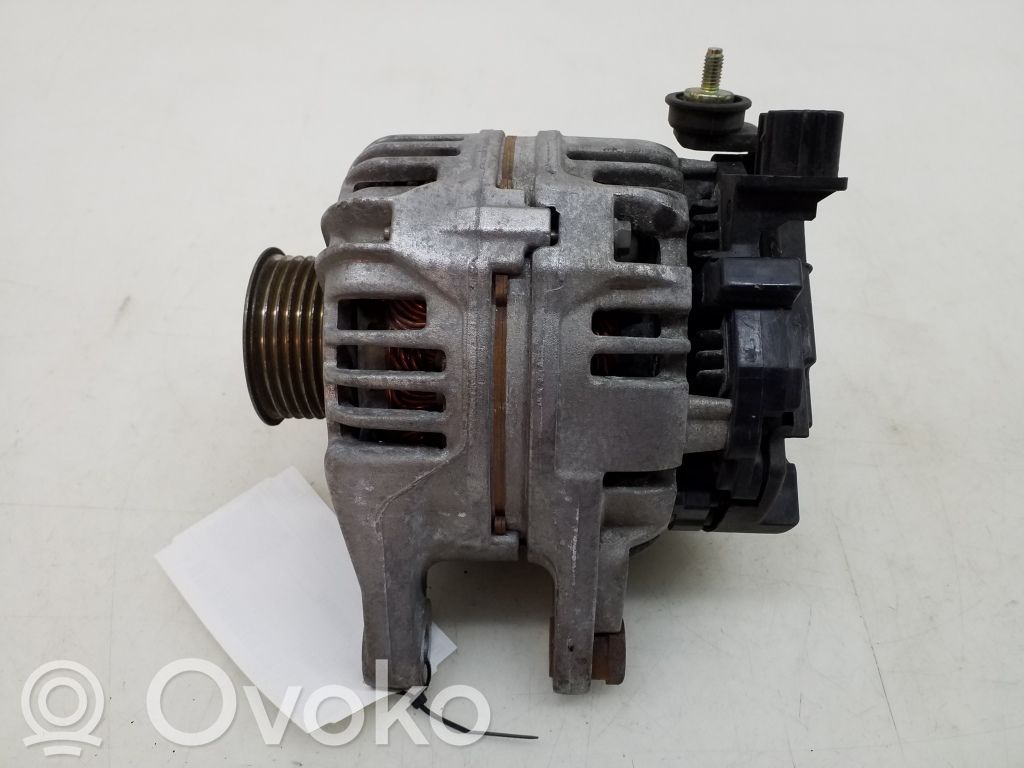 Toyota Corolla E120 E130 Generatorius 