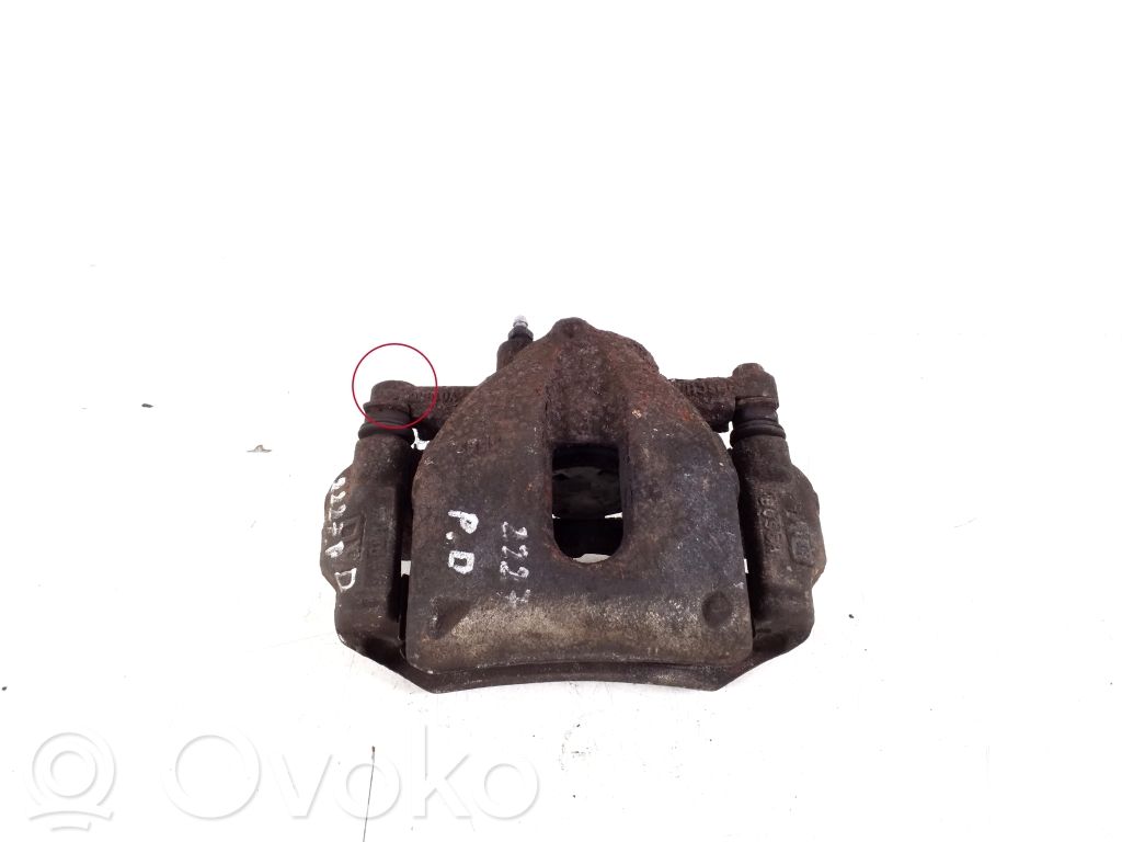 Toyota Auris 150 Priekinis suportas 