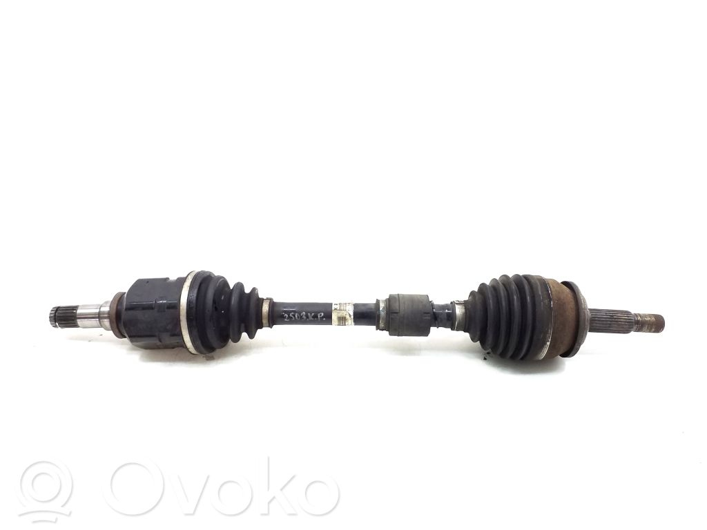 Toyota Auris E180 Eje de transmisión delantero 