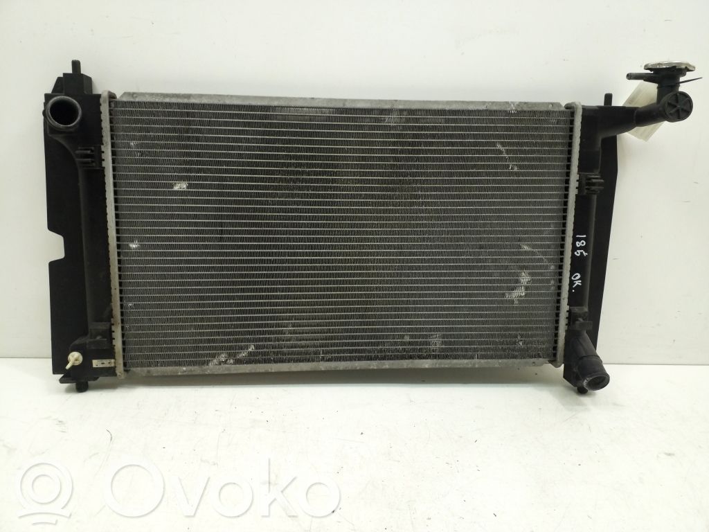 Toyota Corolla E120 E130 Dzesēšanas šķidruma radiators 