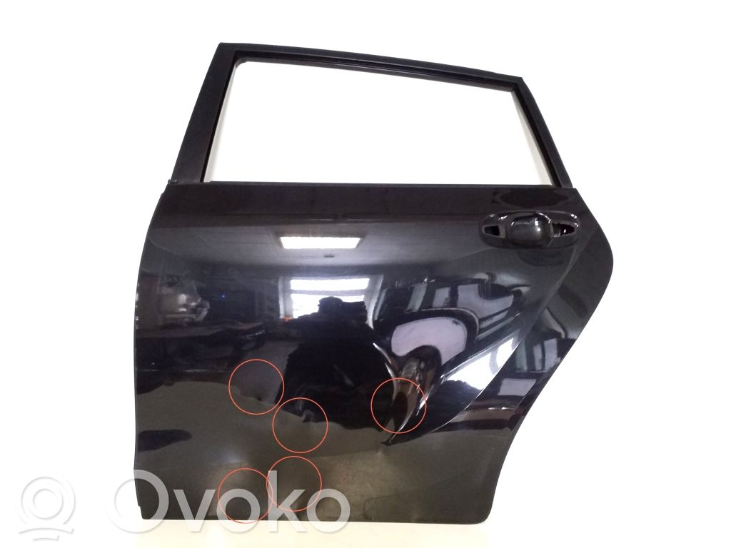 Toyota Verso Galinės durys 