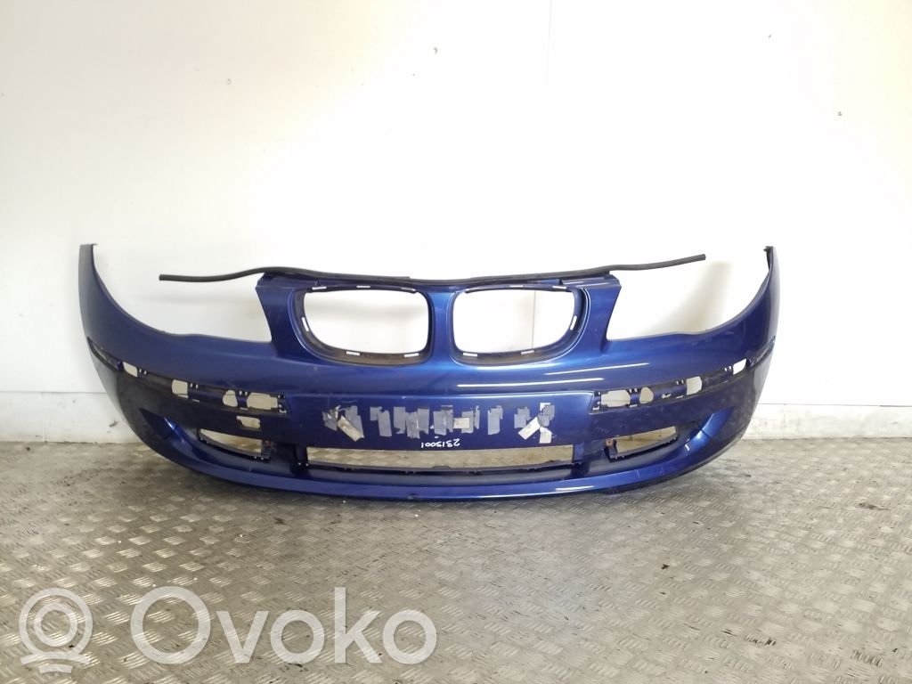 BMW 1 E81 E87 Priekinis bamperis 