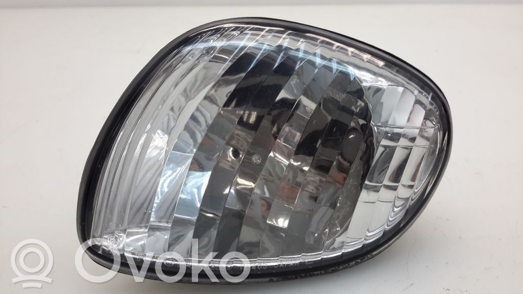 Toyota Corolla E110 Front indicator light 