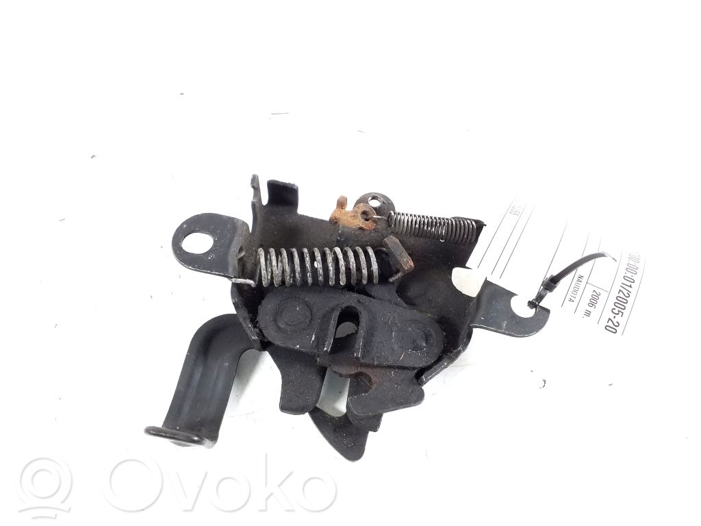 Toyota Yaris Engine bonnet (hood) release handle 