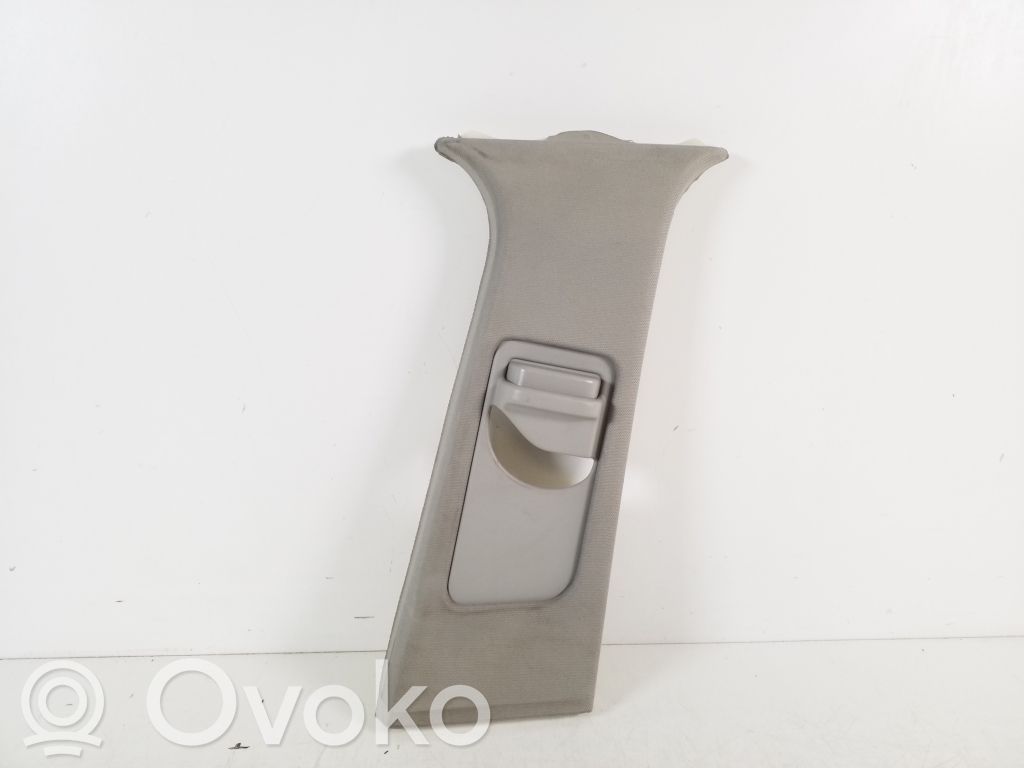 Osłona górna słupka / B   A2046907025