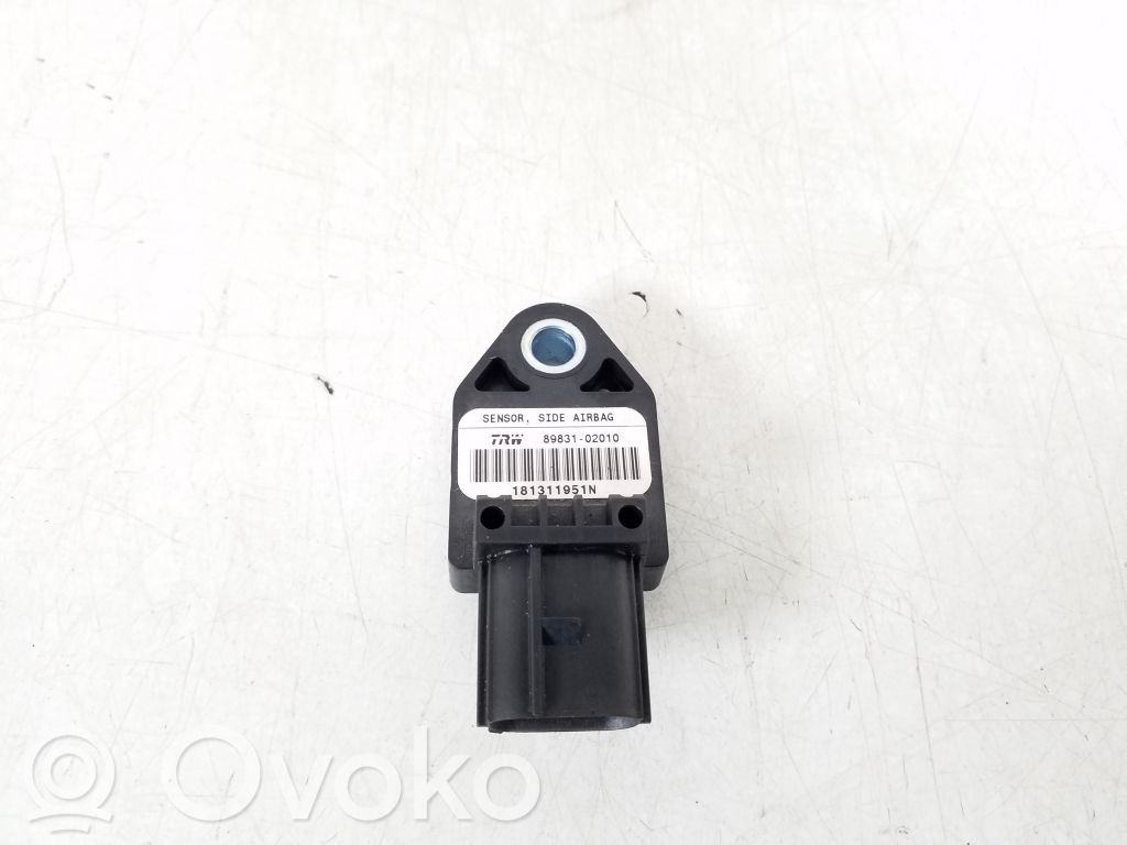 Airbagsensor Crashsensor Drucksensor   8983102010