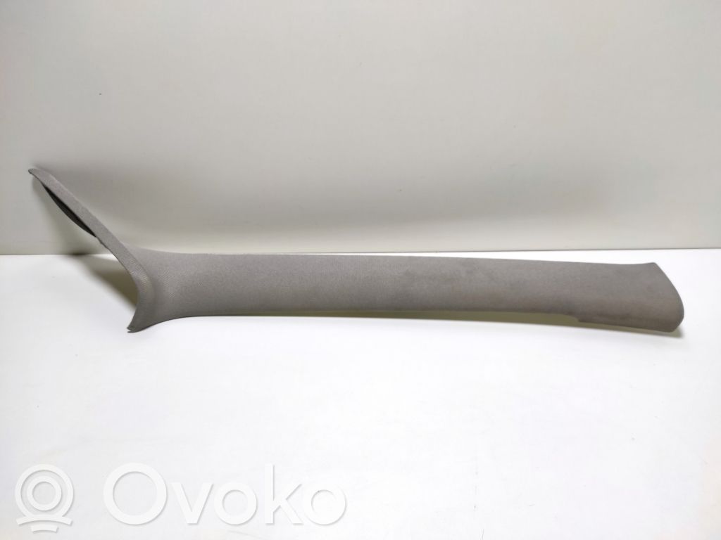 BMW 2 F46 Osłona słupka szyby przedniej / A 