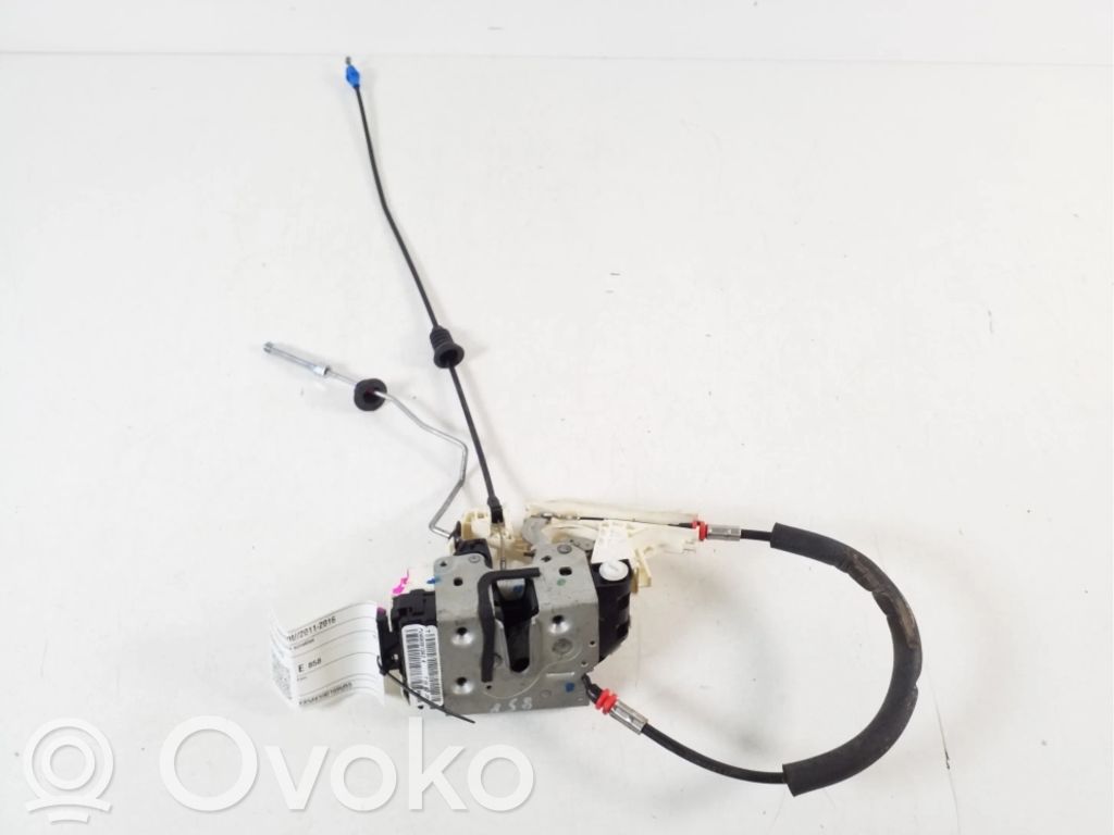 Fiat Freemont Zamek drzwi tylnych 