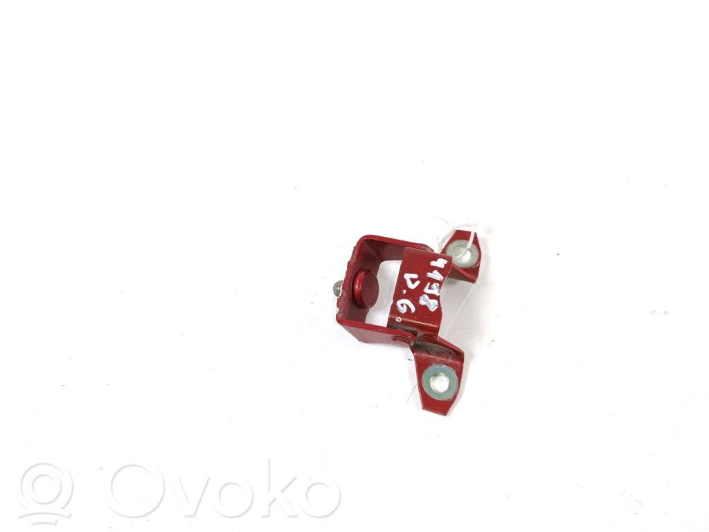 Mazda 2 Tailgate/trunk/boot hinge 